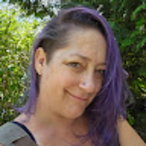 Meet your Posher, Michelle - Picture 1 of 1